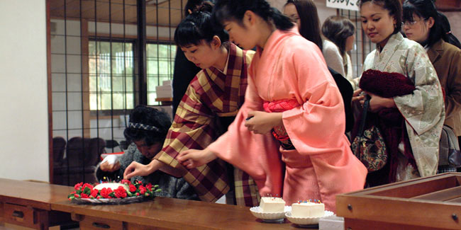 8 December - Hari-Kuyō 8 December - Hari-Kuyō
