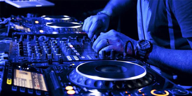 20 January - National Disc Jockey Day in USA 20 January - National Disc Jockey Day in USA