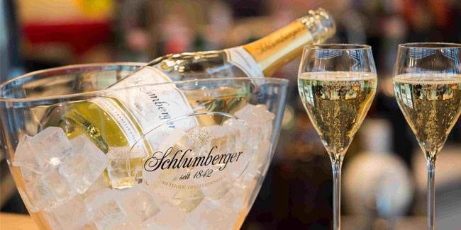 22 October - Austrian Sparkling Wine Day 22 October - Austrian Sparkling Wine Day