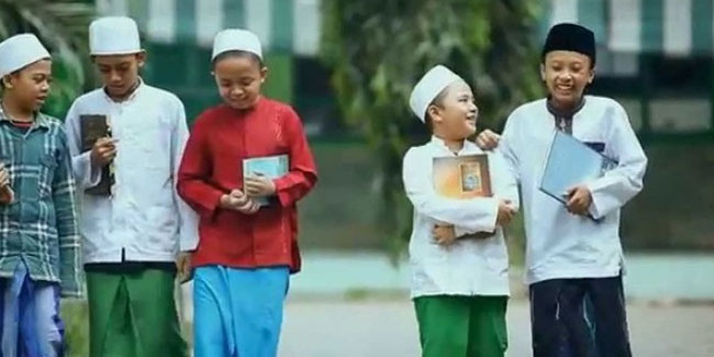 22 October - National Santri Day in Indonesia 22 October - National Santri Day in Indonesia