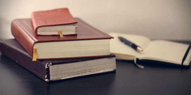 22 November - Dictionaries and Encyclopedias Day 22 November - Dictionaries and Encyclopedias Day