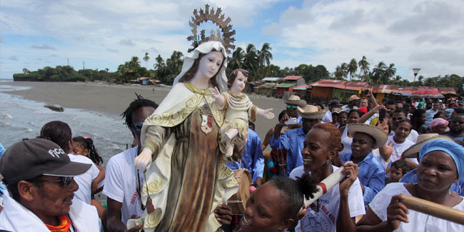 16 July - Fiesta de la Virgen del Carmen in Colombia 16 July - Fiesta de la Virgen del Carmen in Colombia