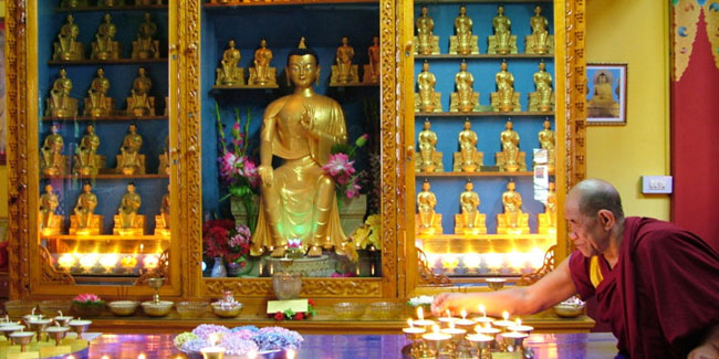 11 November - Lhabab Duichen 11 November - Lhabab Duichen
