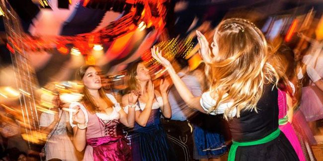10 October - Hannover Wiesn 10 October - Hannover Wiesn