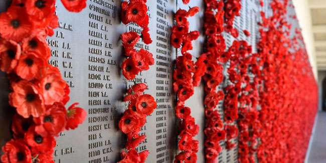 25 April - Anzac Day 25 April - Anzac Day