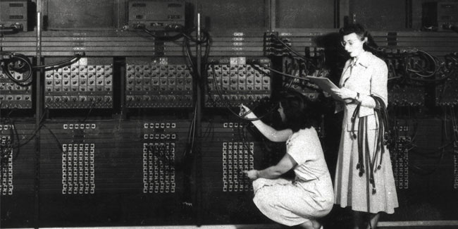  15  -  ENIAC,      