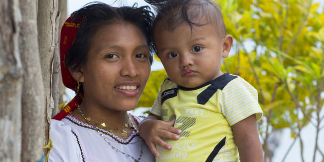 8 December - Mother's Day in Panama