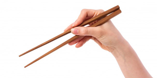 6 February - National Chopsticks Day in USA