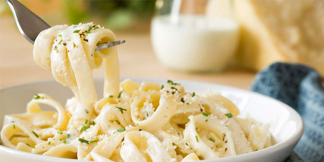 7 February - National Fettuccine Alfredo Day in USA