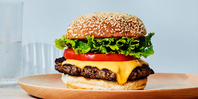 18 September - National Cheeseburger Day in USA