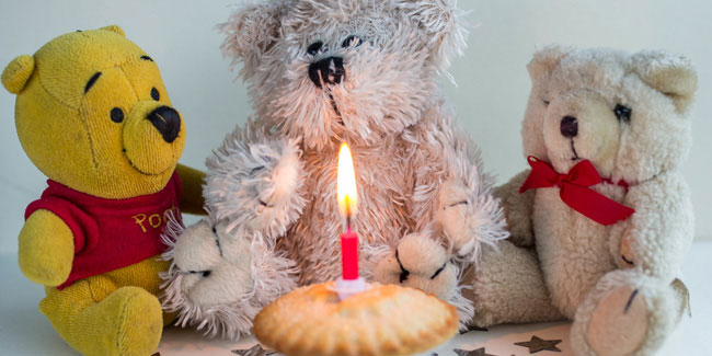 16 November - Have a Party with Your Bear Day