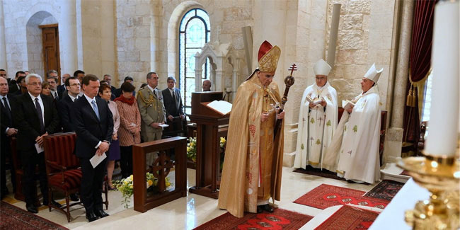 13 December - Mass for the prosperity of France