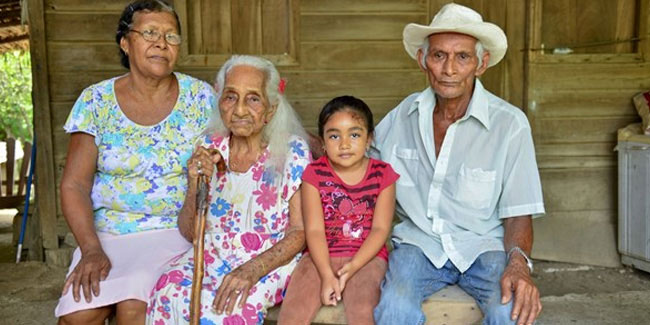 1 October - Grandparents Day in Costa Rica