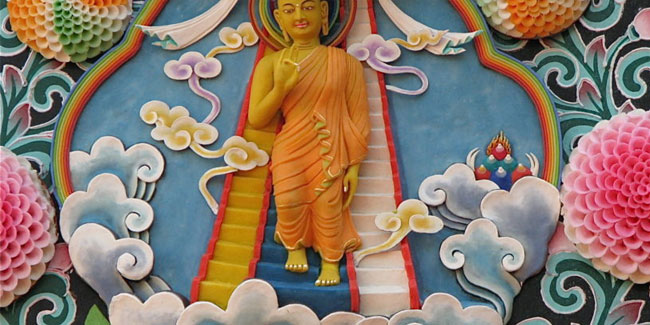 4 November - Lhabab Duchen or Descending Day of Lord Buddha