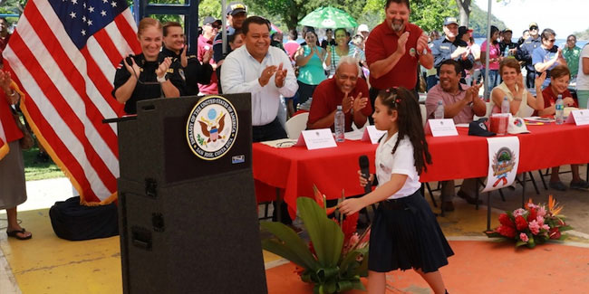 23 October - National Red Ribbon Week in USA