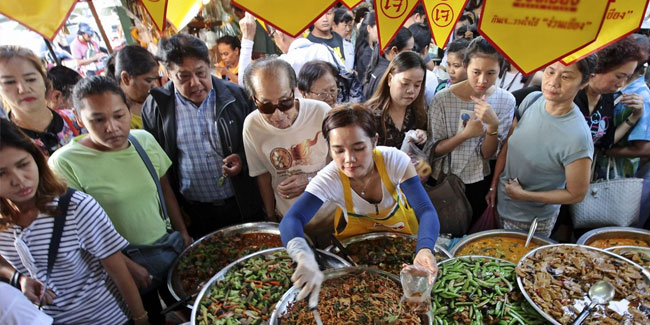 1 October - Vegetarian Festival in Thailand