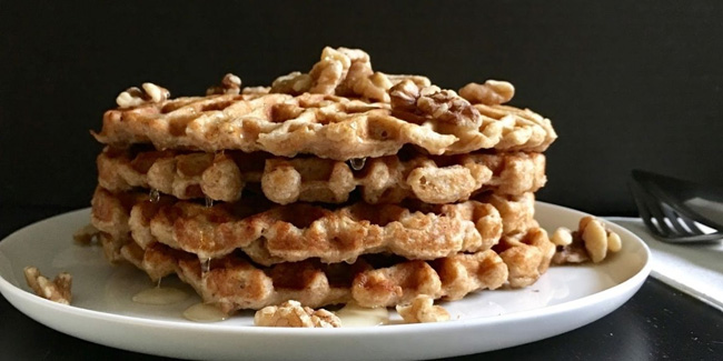 11 March - Oatmeal Nut Waffles Day in USA