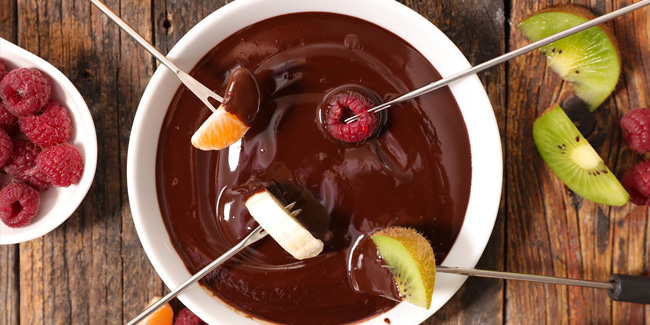 5 February - Chocolate Fondue Day in USA