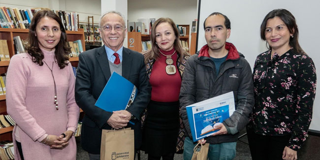 10 July - Chilean Librarian's Day