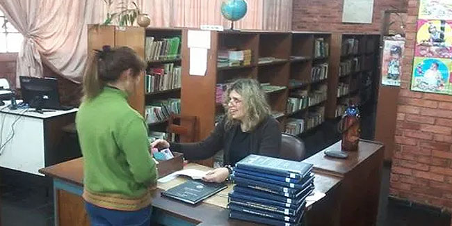 16 October - Paraguayan Librarian's Day