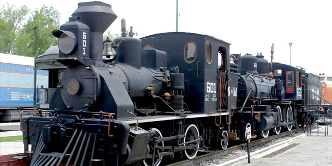 7 November - Railroad and Train Day in Mexico