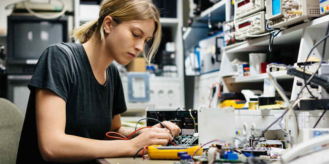 30 January - International Electronic Technician Day