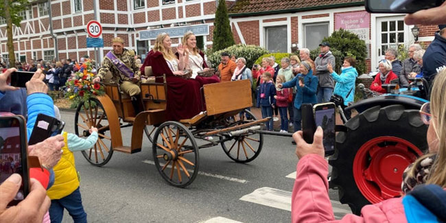 3 May - Altländer Blossom Festival in Jork