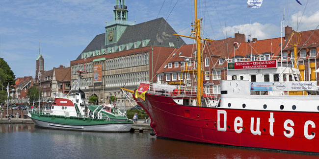 17 July - Delft and Harbour Festival in Emden