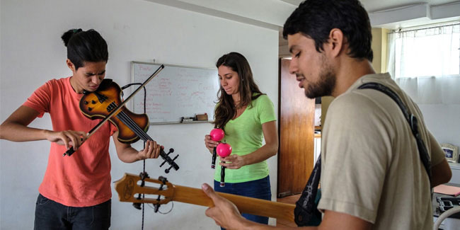 15 January - Teacher's Day in Venezuela