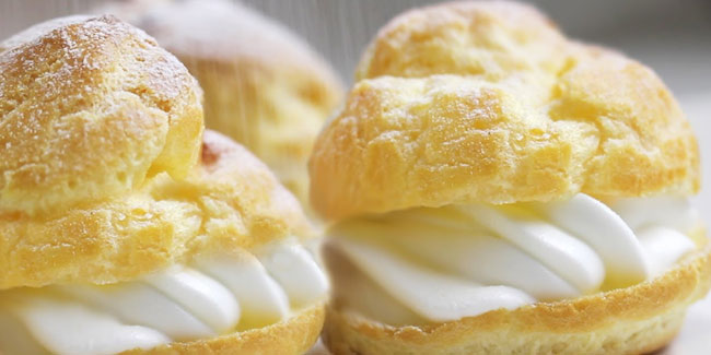 2 January - National Creampuff Day and National Buffet Day in United States