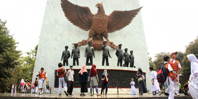 Событие 1 октября - День Защиты  или День святости Панча Силы в Индонезии